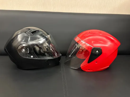 Customzied Plastic Injection Mould for Electric Motorcycle Safety Helmet 